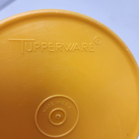 Tupperware Vintage Gold /Yellow Storage Canister 809-6‎ With Lid - Picture 6 of 8